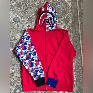 RARE “A BATHING APE “ shark full zip limited edition colorway NEW WITH TAGS!